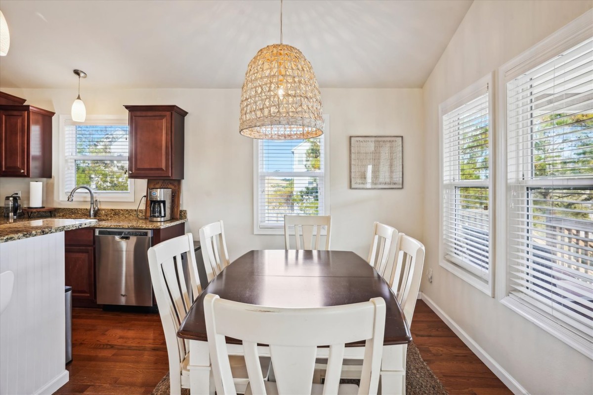 Run Hill Retreat Kill Devil Hills, NC Cola Vaughan Realty